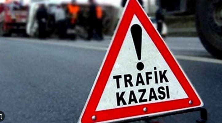 Diyarbakır’da TIR ile otomobil çarpıştı: Hemşire şoför hayatını kaybetti!