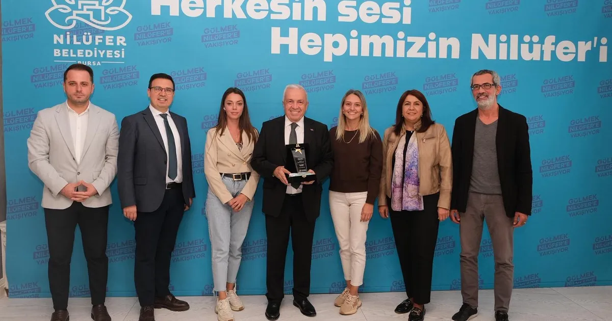 nilufer belediyesine altin dokunus odulu ClFwabMN