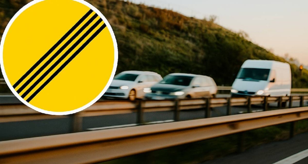 4 çizgili sarı trafik levhası sürücüleri meraklandırdı: İşte anlamı
