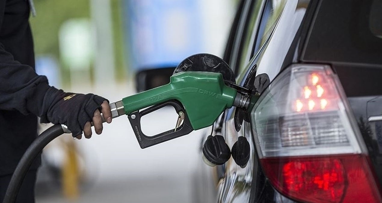 Akaryakıtta tabela değişiyor: Motorine indirim geliyor