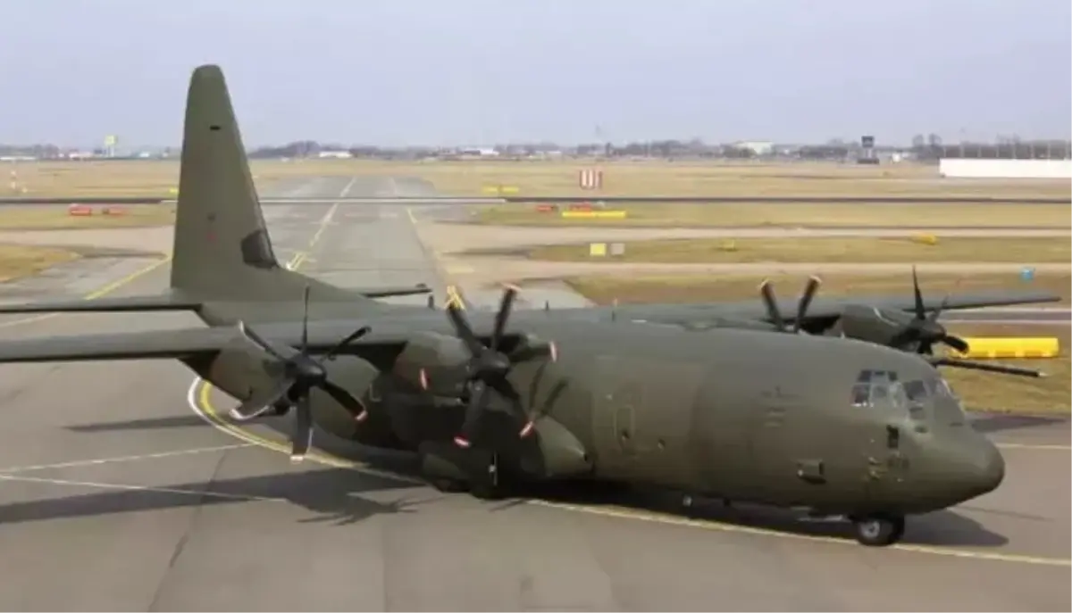 C-130 tipi askeri uçak teknik özellikleri neler, kaç kilo yük taşır, kaç yolcu taşır?