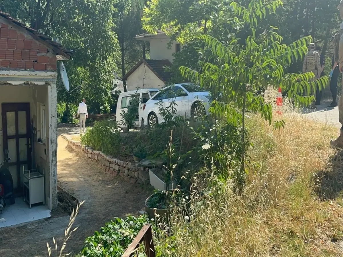 Miras Kavgasında Kardeş Cinayeti