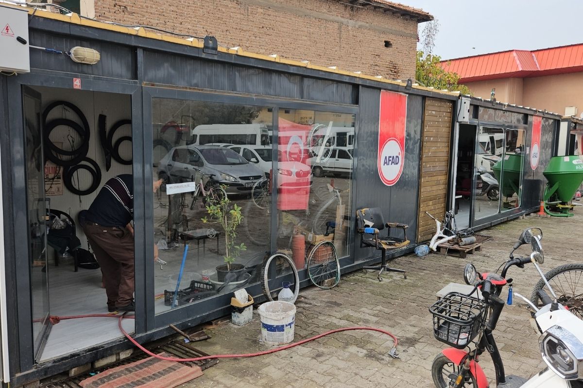 Sındırgı esnafına ‘deprem kredisi’ desteği sunulacak