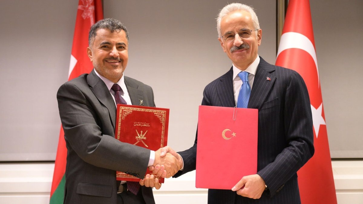 Türkiye ile Umman arasında önemli imza: Ulaştırma güzergahlarına bir yenisi ekleniyor