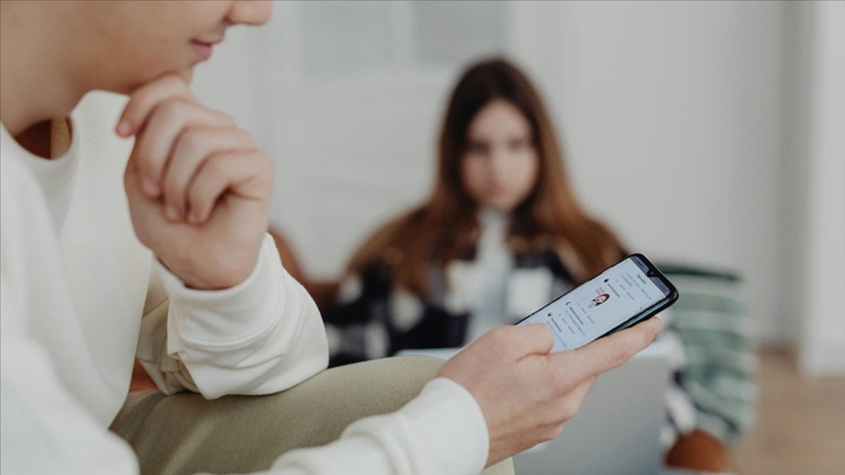 Ekran süresine dikkat: Bu saatten fazlası hasta ediyor…